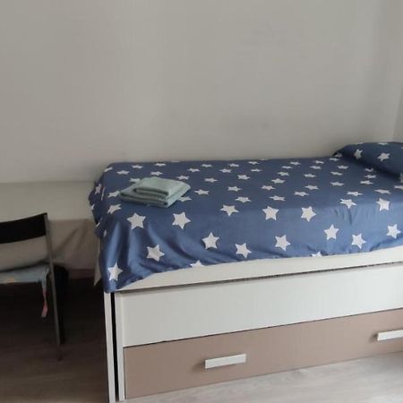 Dormitorios Piso Gandia Exterior photo